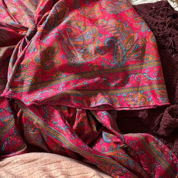 Vibrant Paisley set - Picture 5 of 5